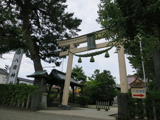 八雲神社入口ヨコ.JPG