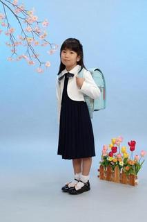 小学校入学記念　まほかちゃん③.JPG