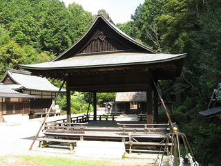 800px-Himukai-daijingu_haiden.jpg