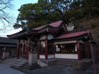 800px-Kagosima_jinja_haiden.jpg